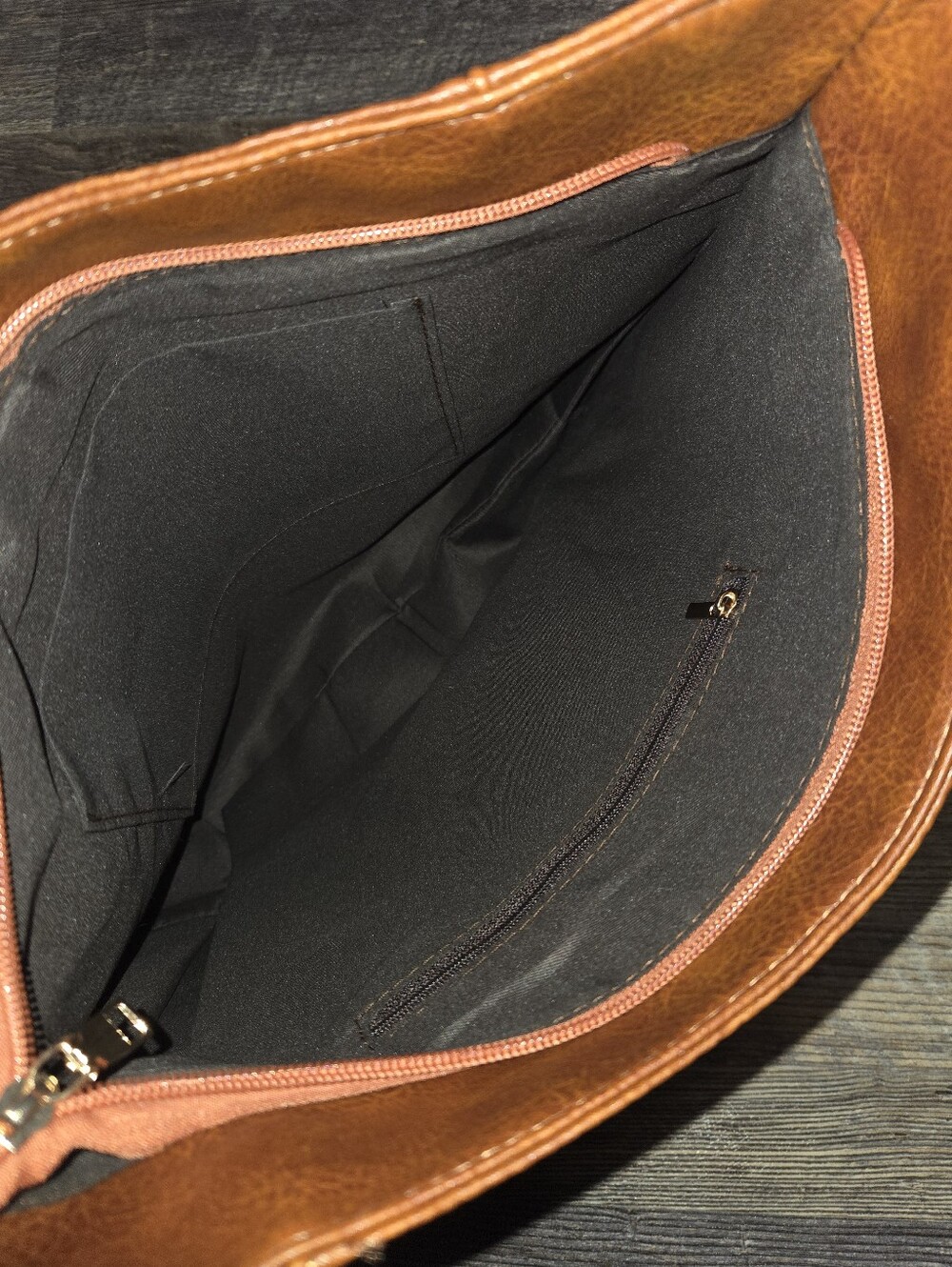Faux Leather Tote Purse Bag -NEW - Picture 7 of 8